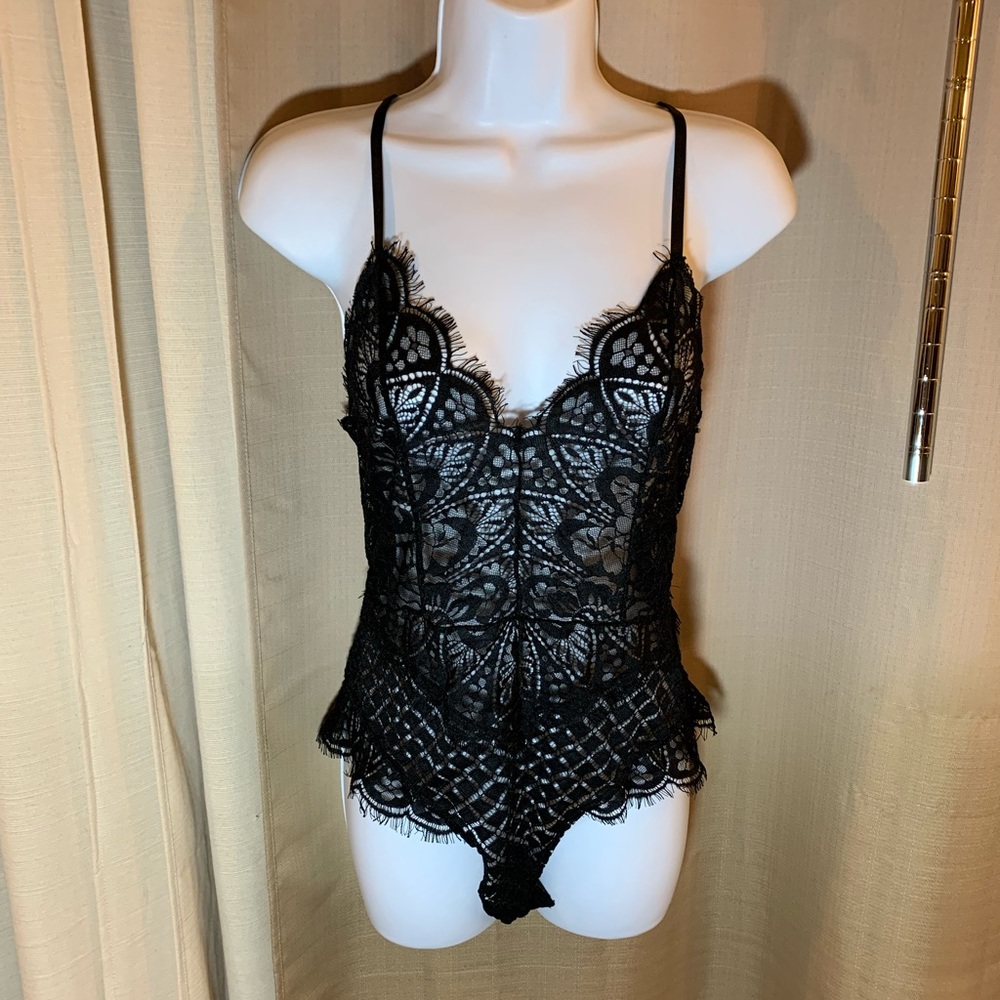 Fashion Nova black lace teddy-new with tags